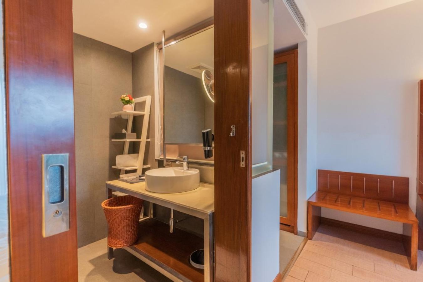 De Mandarin Hotel Goa 坎多林 外观 照片