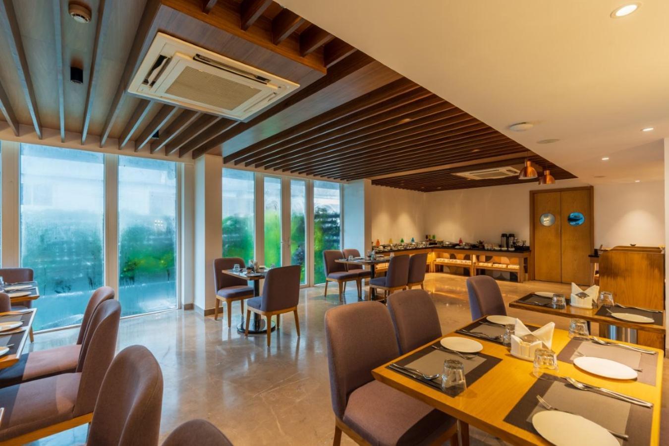 De Mandarin Hotel Goa 坎多林 外观 照片
